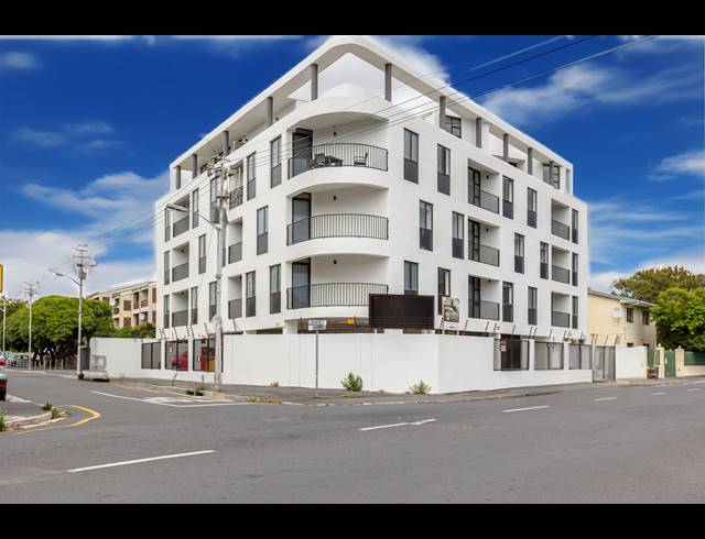 2 BEDROOM APARTMENT FOR SALE IN CLAREMONT